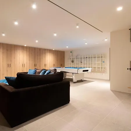 Alchaca - New Magnificent With Infinity Pool & Tennis *