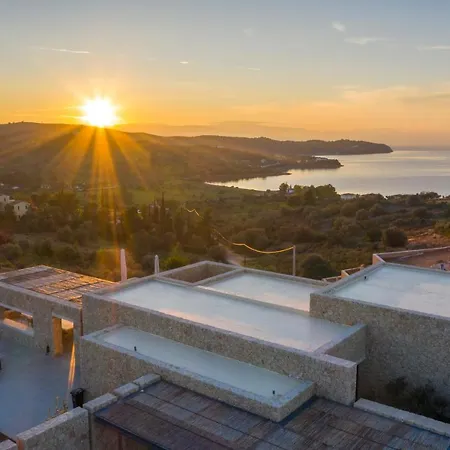 Alchaca - New Magnificent With Infinity Pool & Tennis Villa Koilas