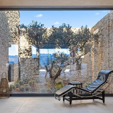 Villa Alchaca - New Magnificent With Infinity Pool & Tennis