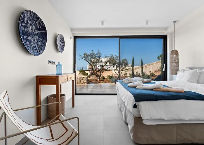 Alchaca - New Magnificent With Infinity Pool & Tennis Villa *