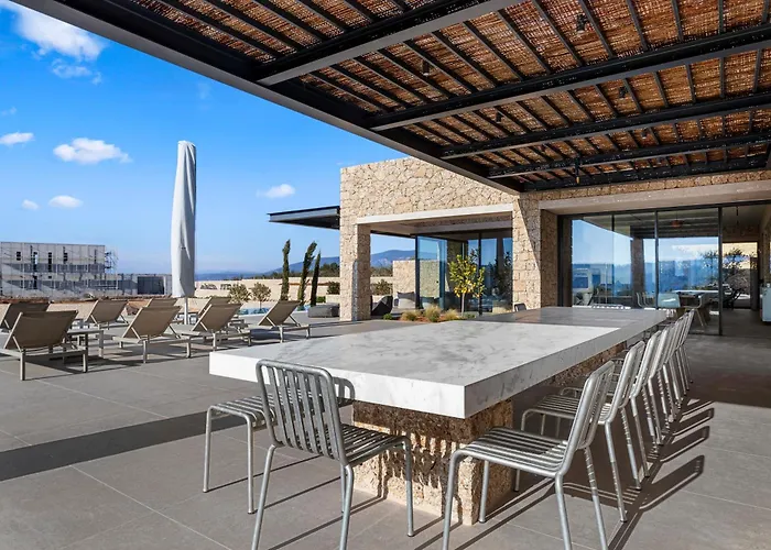 Villa Alchaca - New Magnificent With Infinity Pool & Tennis